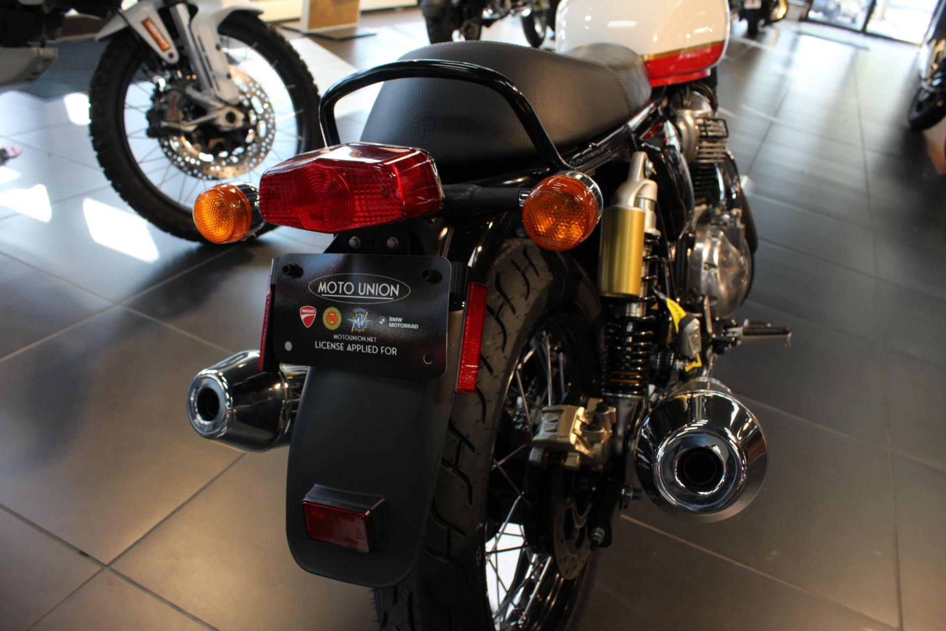 2023 Royal Enfield INT650 in West Allis, Wisconsin - Photo 8