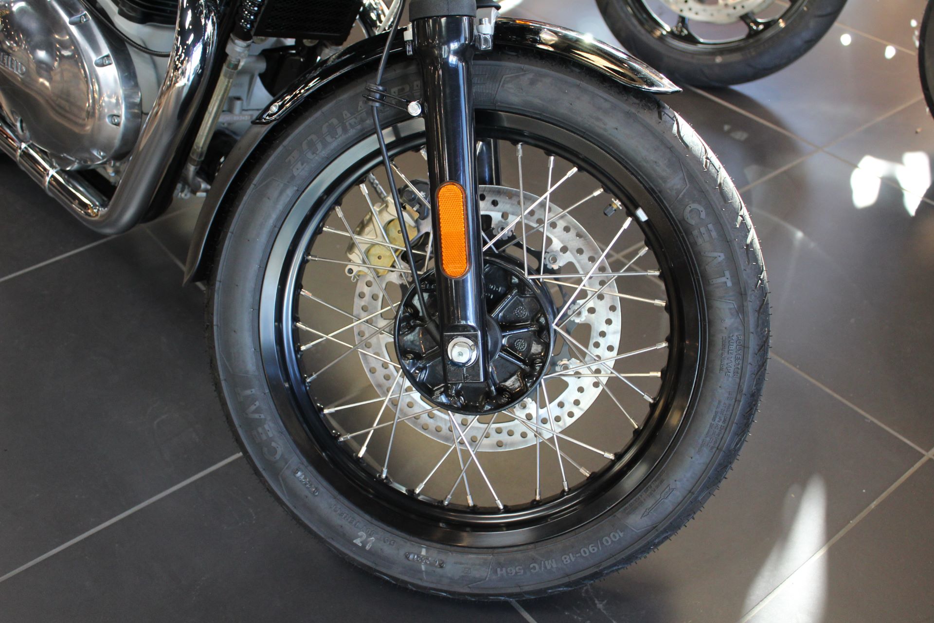 2022 Royal Enfield Continental GT 650 in West Allis, Wisconsin - Photo 11