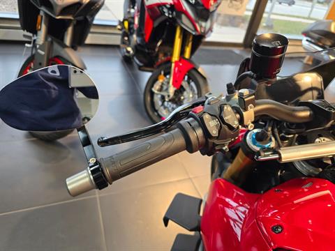 2020 Ducati Streetfighter V4 S in West Allis, Wisconsin - Photo 11
