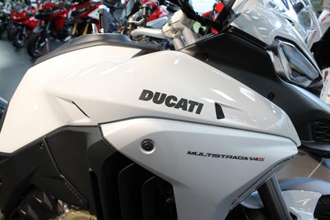 2023 Ducati Multistrada V4 S Travel & Radar in West Allis, Wisconsin - Photo 4