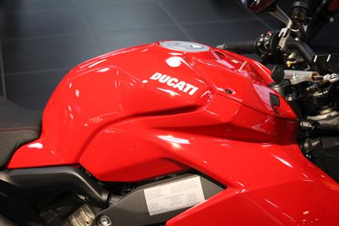 2022 Ducati Streetfighter V4 S in West Allis, Wisconsin - Photo 4
