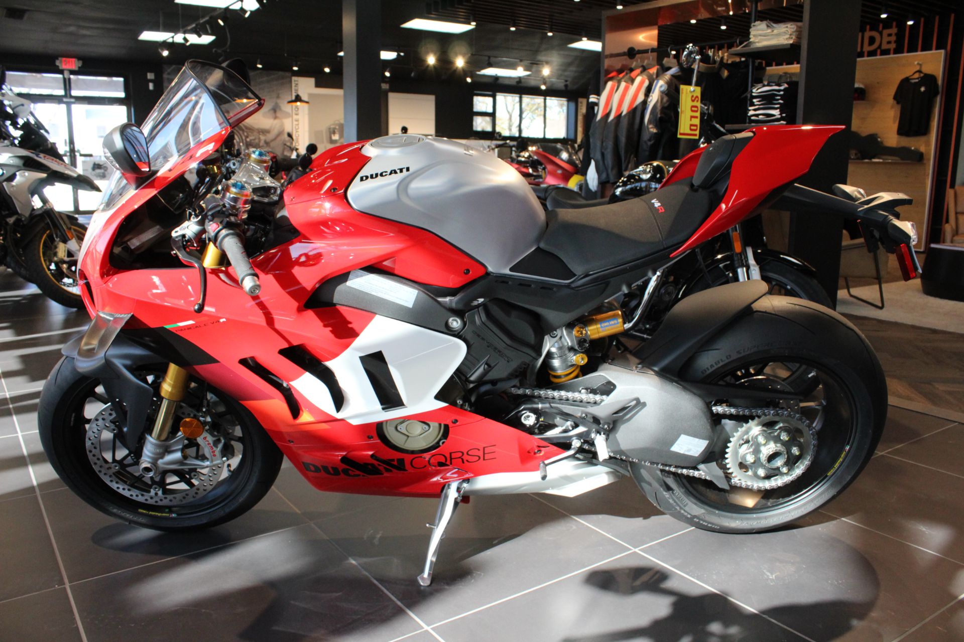 2024 Ducati Panigale V4 R in West Allis, Wisconsin - Photo 11
