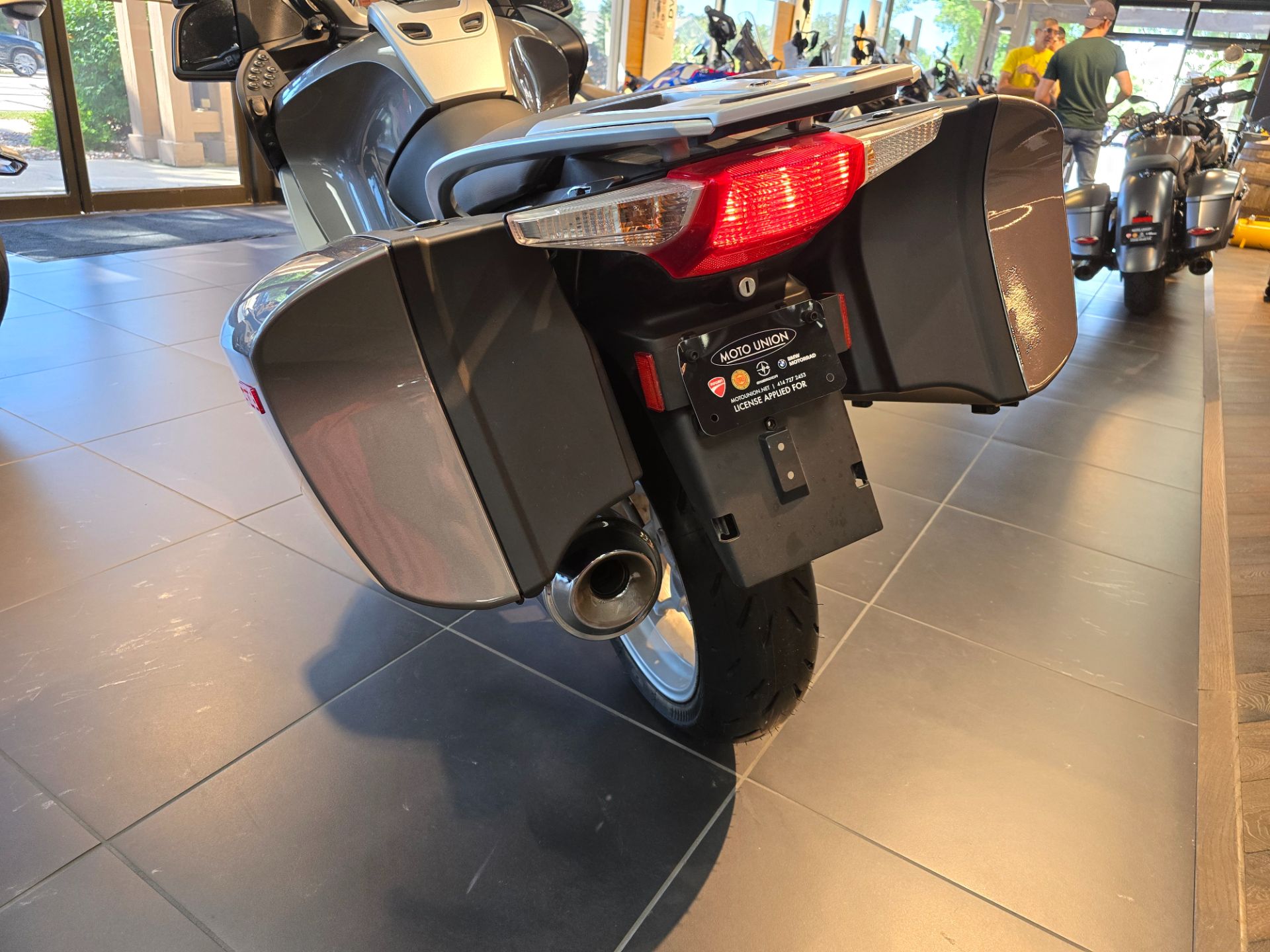 2013 BMW R 1200 RT in West Allis, Wisconsin - Photo 17