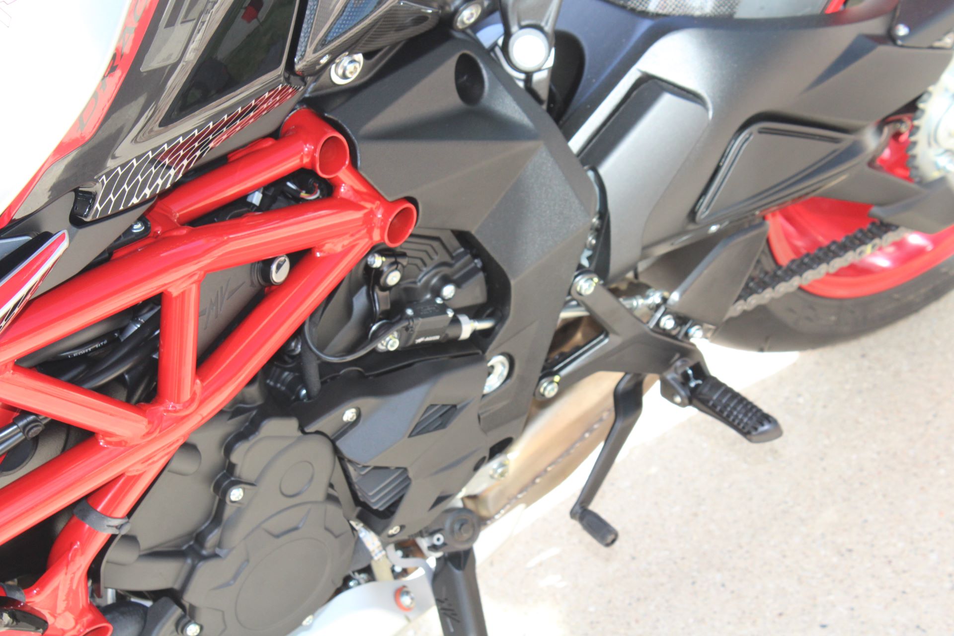 2022 MV Agusta Dragster RR RC SCS in West Allis, Wisconsin - Photo 12