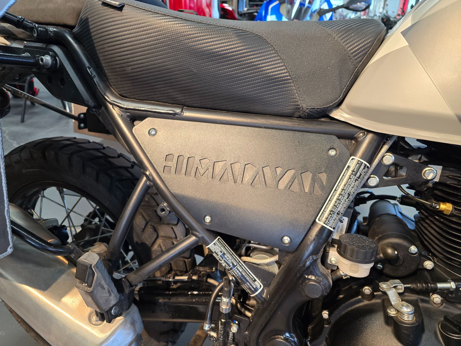 2019 Royal Enfield Himalayan 411 EFI ABS in West Allis, Wisconsin - Photo 4