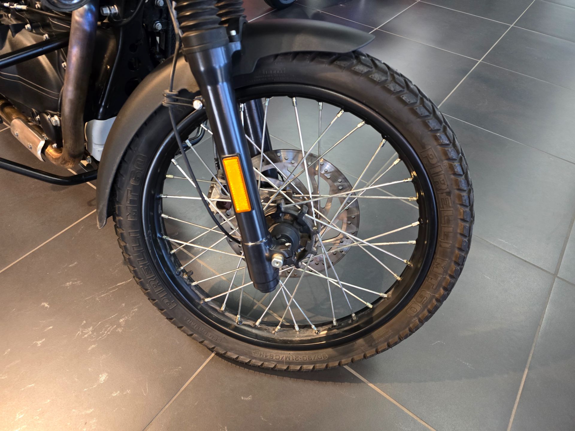 2019 Royal Enfield Himalayan 411 EFI ABS in West Allis, Wisconsin - Photo 2