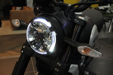 2022 Ducati Scrambler 1100 Dark in West Allis, Wisconsin - Photo 17