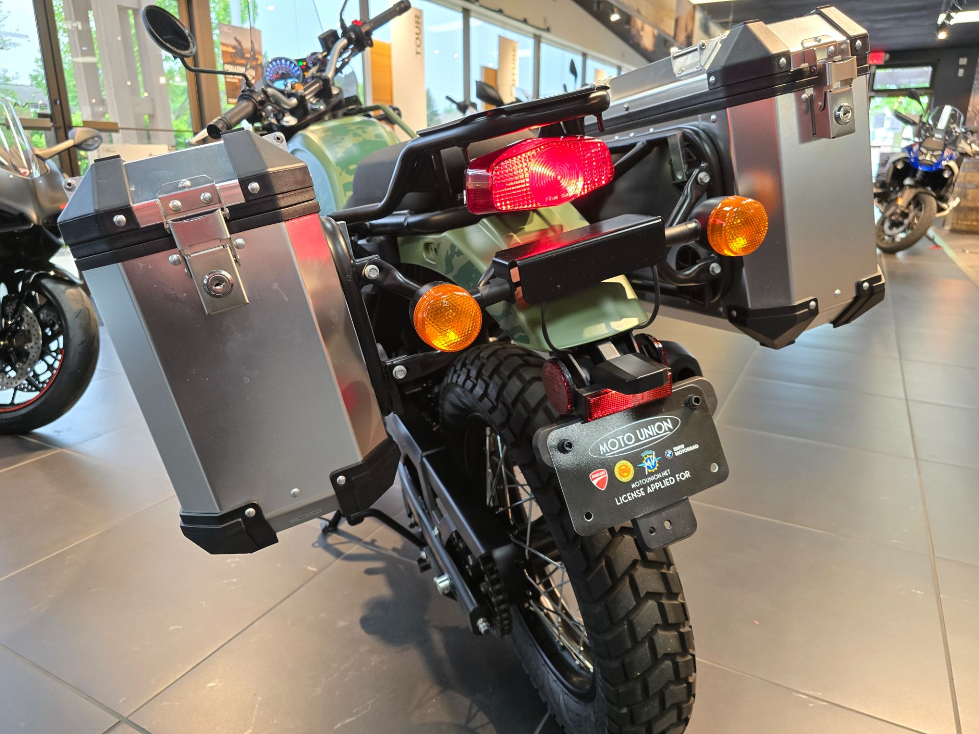 2023 Royal Enfield Himalayan in West Allis, Wisconsin - Photo 12