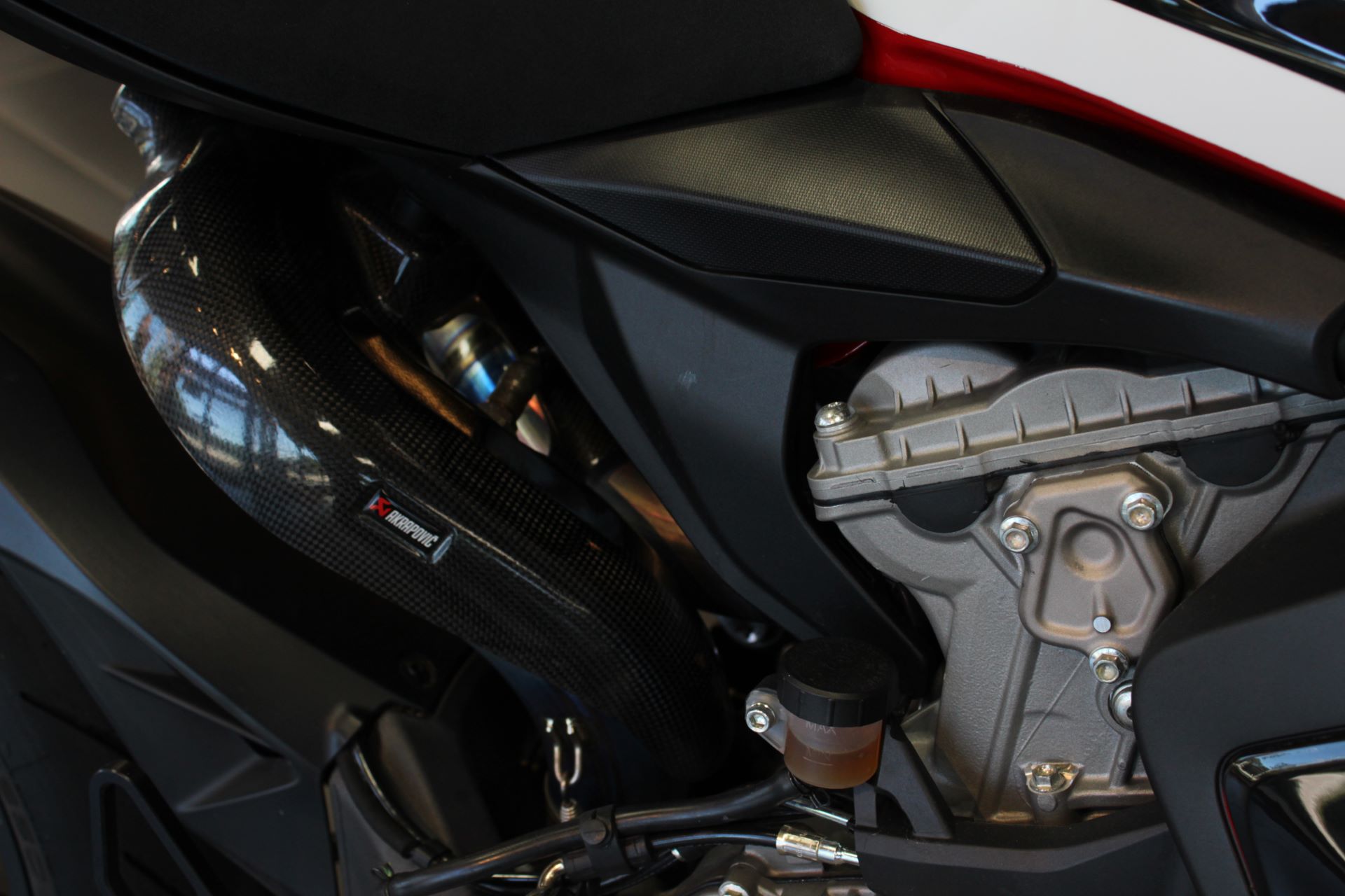 2021 Ducati Panigale V2 in West Allis, Wisconsin - Photo 9
