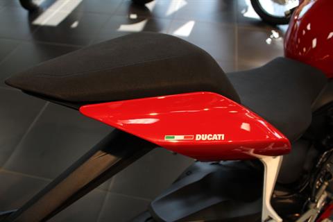 2023 Ducati Panigale V2 in West Allis, Wisconsin - Photo 9