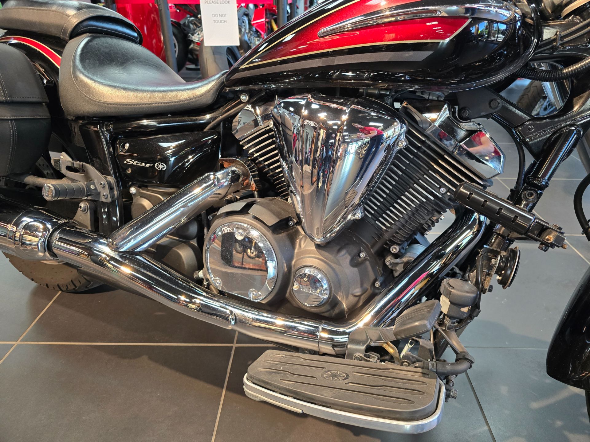 2014 Yamaha V Star 950 in West Allis, Wisconsin - Photo 3