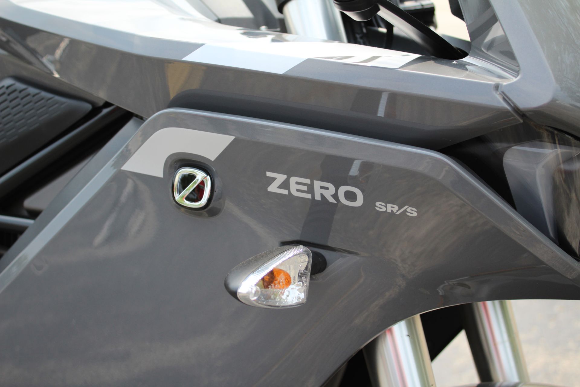 2020 Zero Motorcycles SR/S NA ZF14.4 Premium in West Allis, Wisconsin - Photo 3