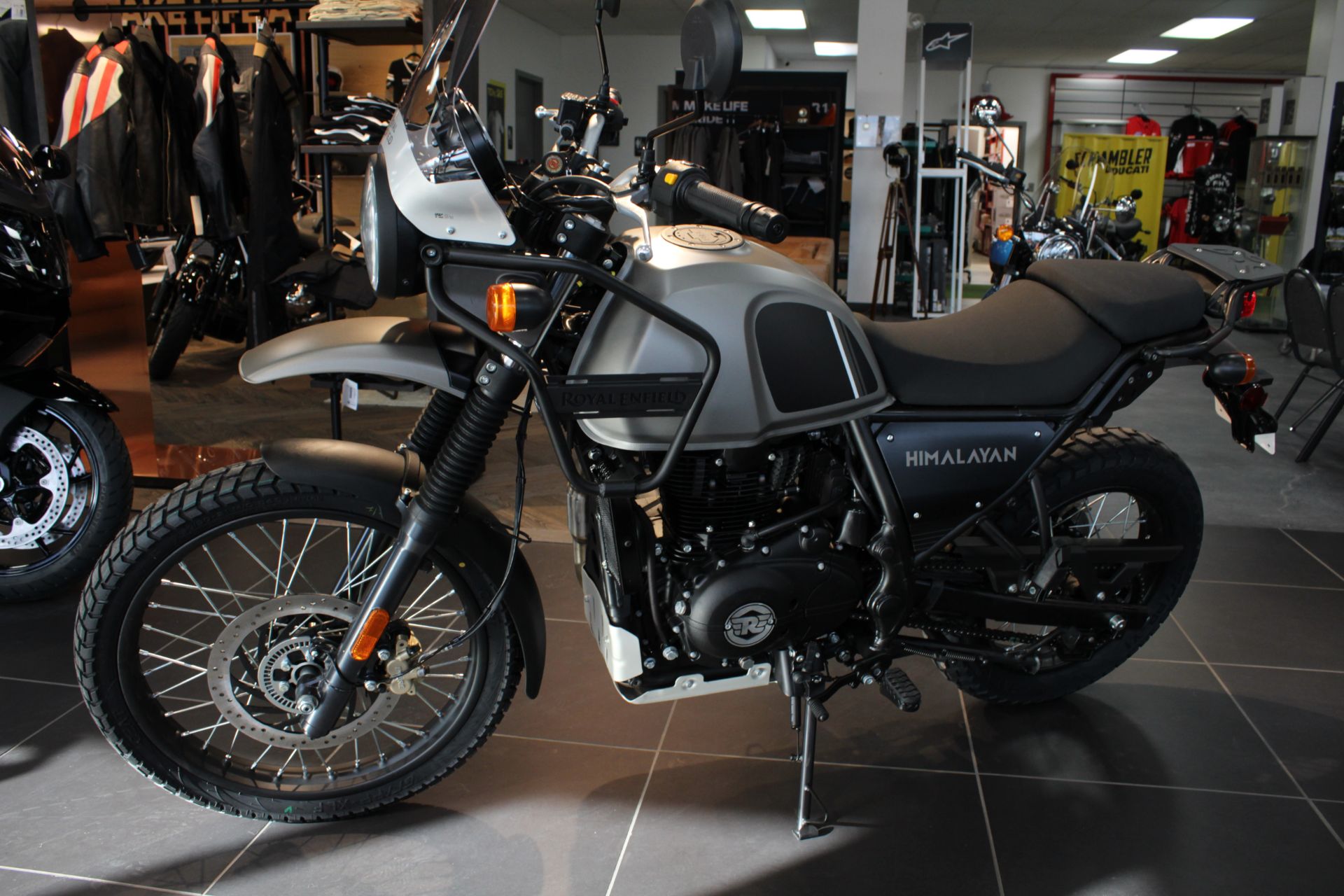 2023 Royal Enfield Himalayan in West Allis, Wisconsin - Photo 15