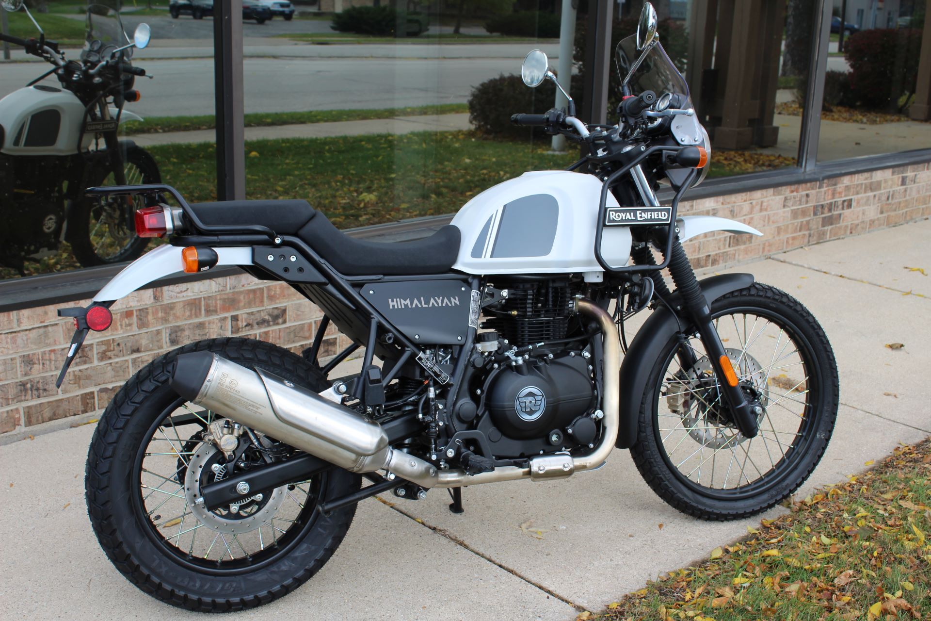 2021 Royal Enfield Himalayan 411 EFI ABS in West Allis, Wisconsin - Photo 3