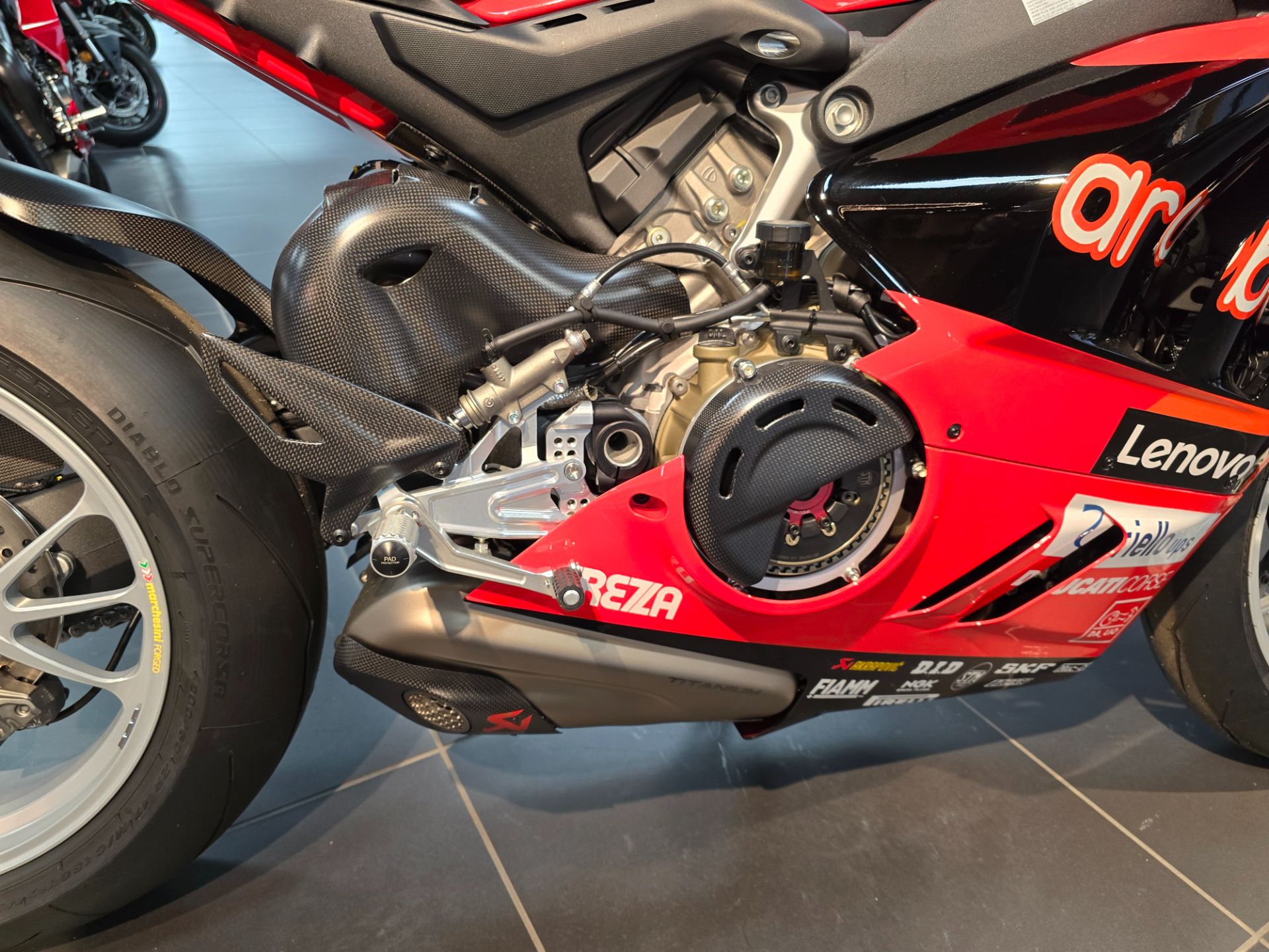 2024 Ducati Panigale V4 World Champion SBK Replica in West Allis, Wisconsin - Photo 17