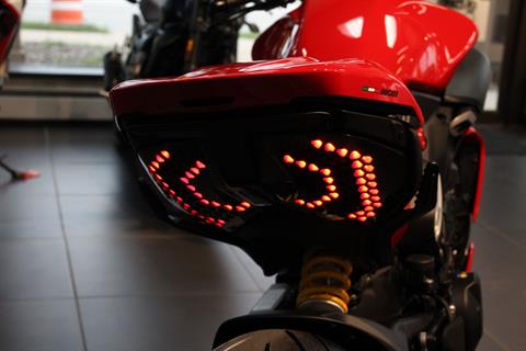 2023 Ducati Diavel V4 in West Allis, Wisconsin - Photo 6