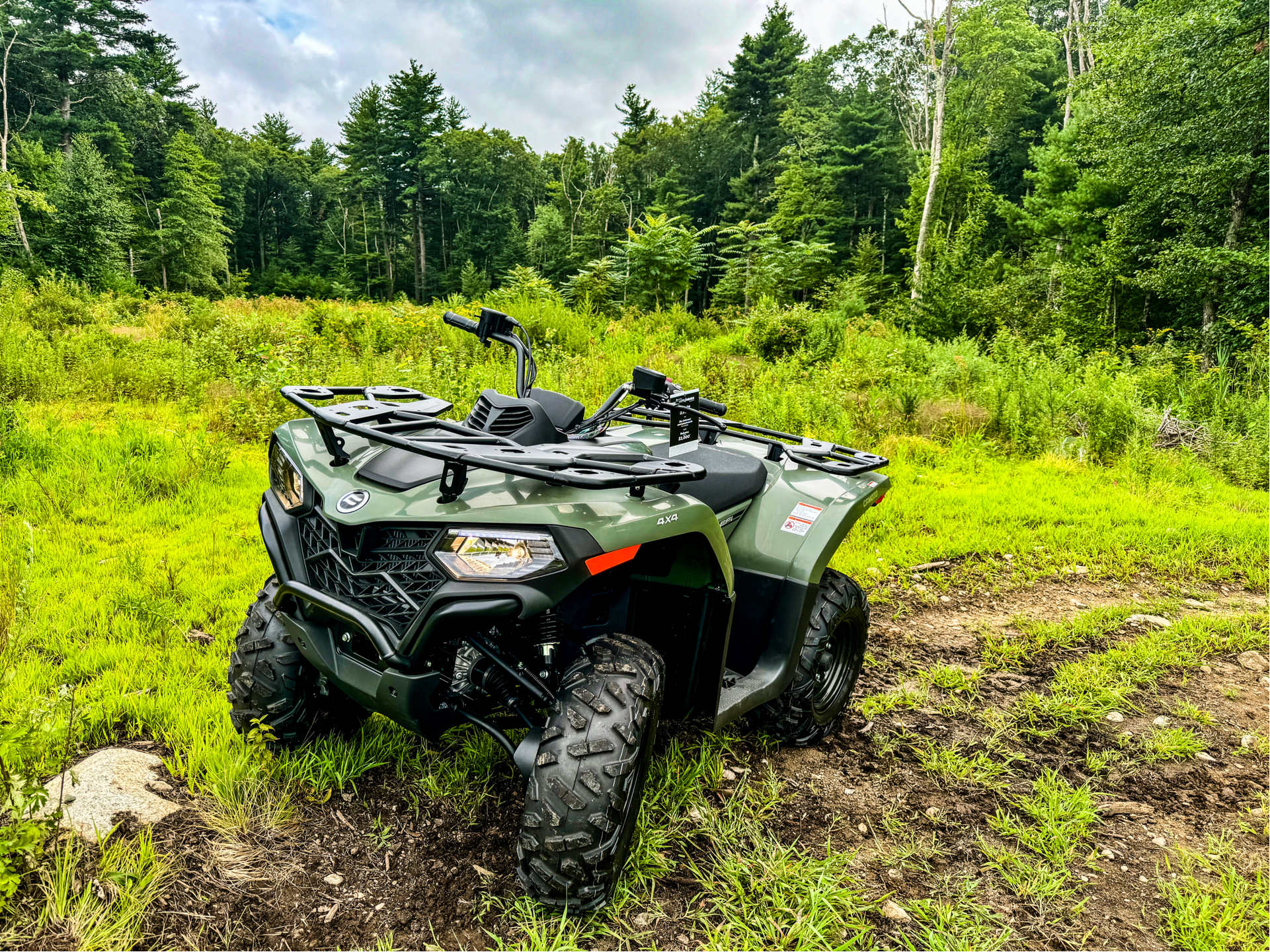 2024 CFMOTO CForce 400 in Groveton, New Hampshire - Photo 10