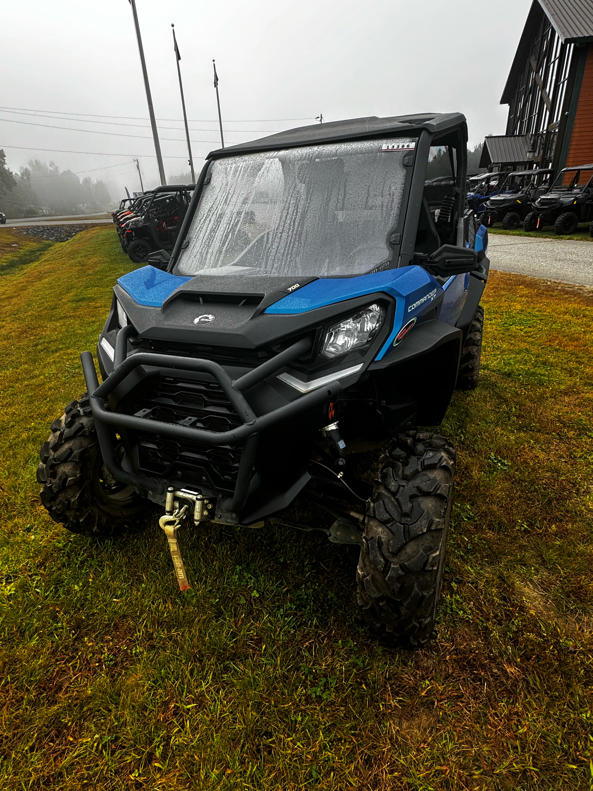 2022 Can-Am Commander XT 700 in Groveton, New Hampshire - Photo 2