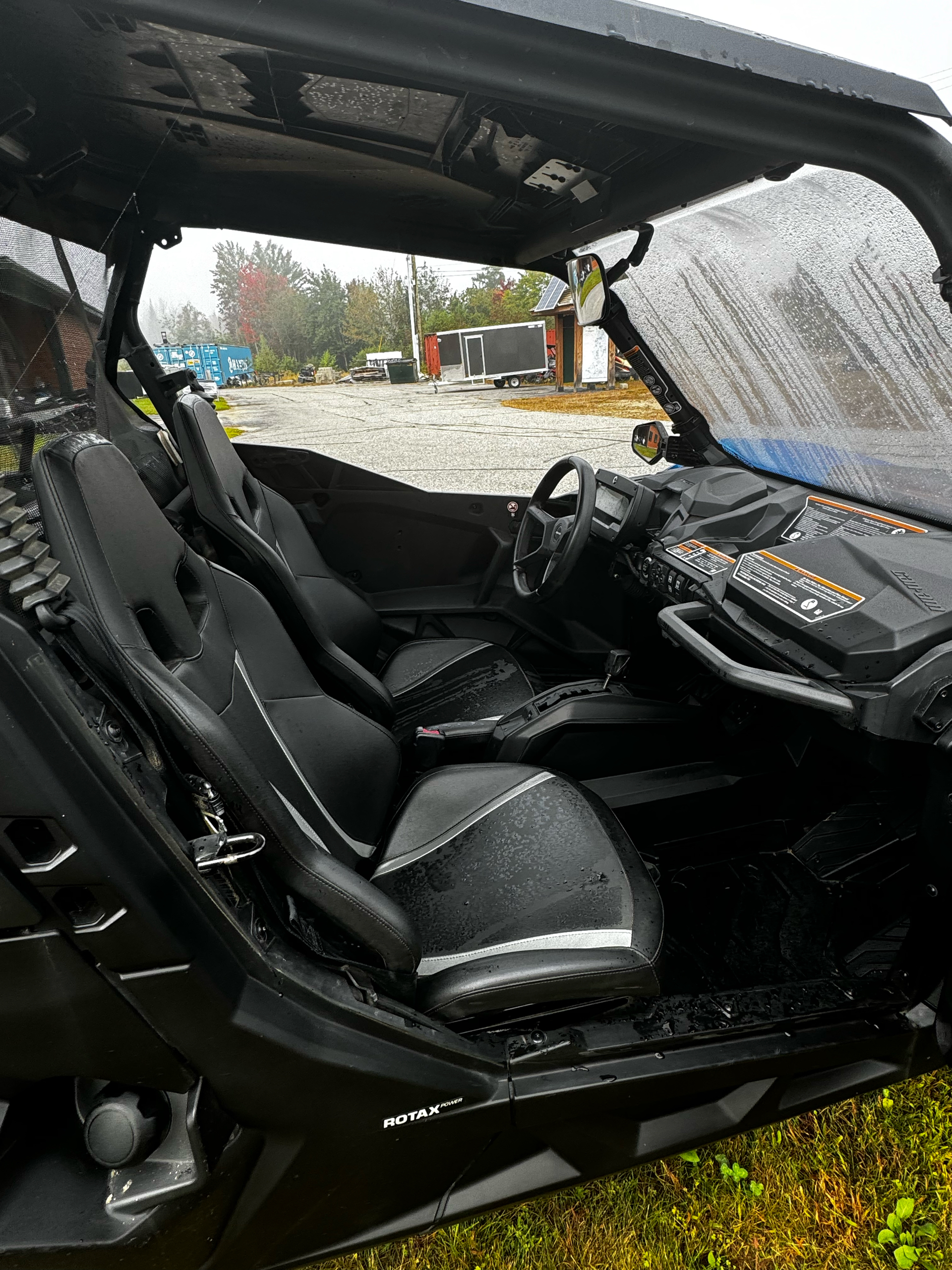 2022 Can-Am Commander XT 700 in Groveton, New Hampshire - Photo 9