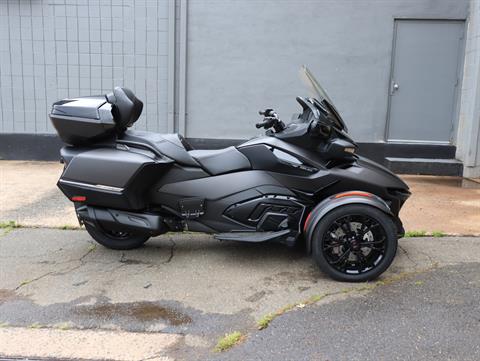 2022 Can-Am Spyder RT Limited in Enfield, Connecticut - Photo 2