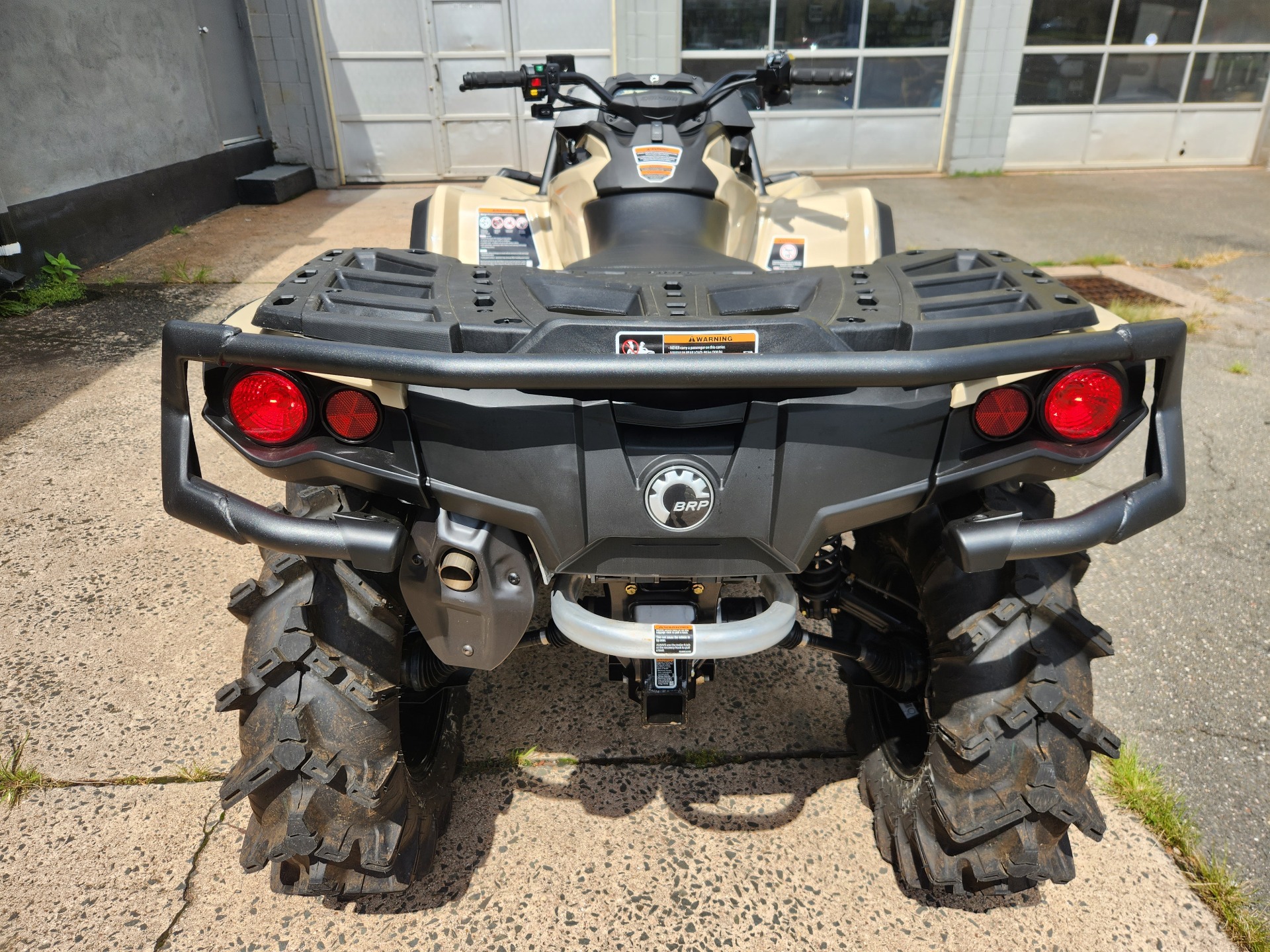 2022 Can-Am Outlander X MR 850 in Enfield, Connecticut - Photo 7