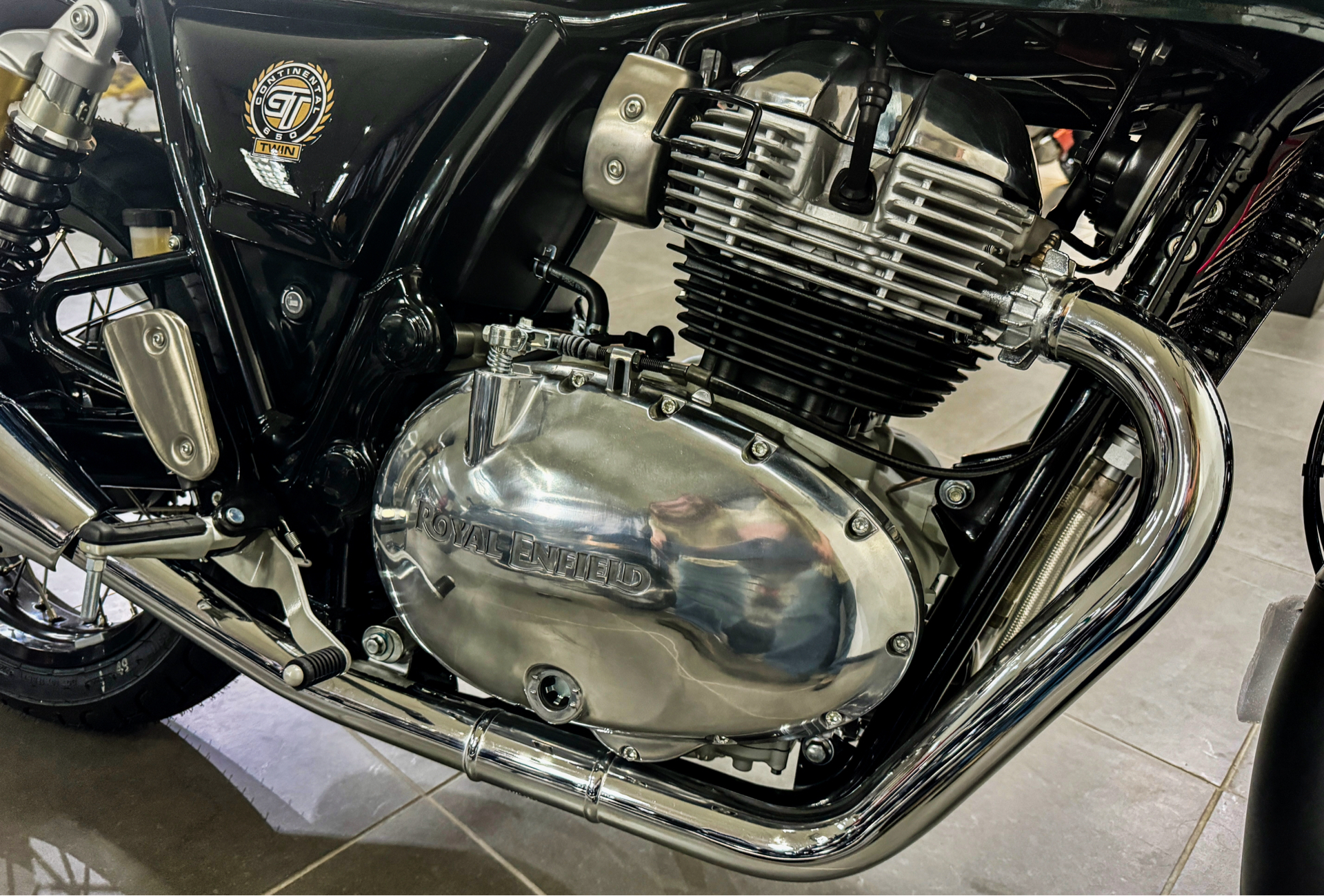 2023 Royal Enfield Continental GT 650 in Enfield, Connecticut - Photo 9