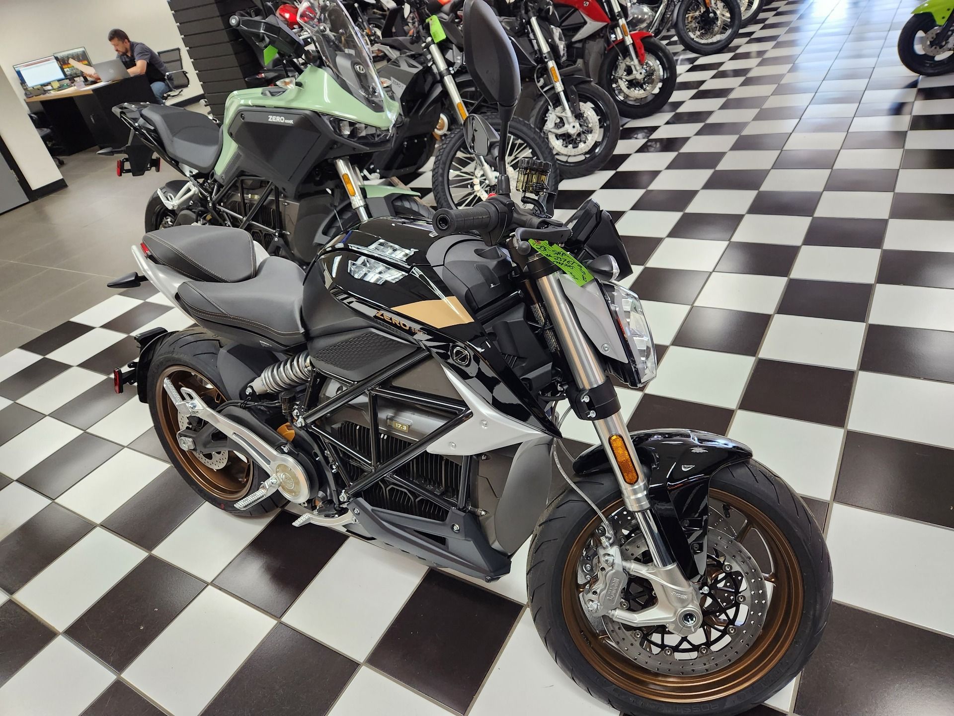 2023 Zero Motorcycles SR/F NA ZF17.3 in Enfield, Connecticut - Photo 9