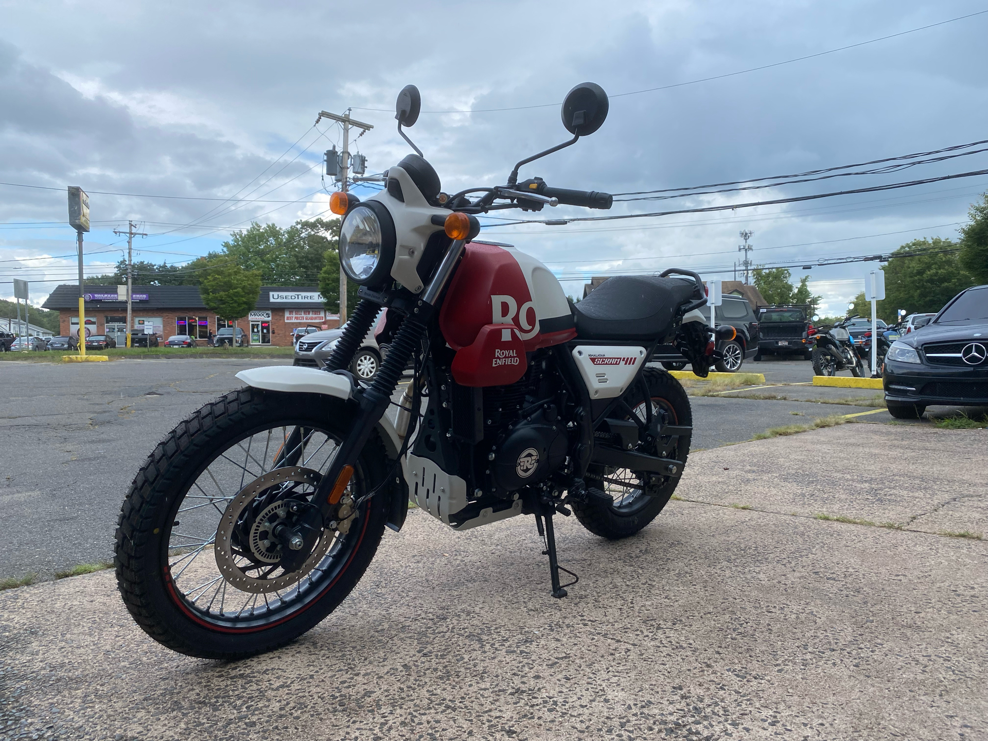 2023 Royal Enfield Scram 411 in Enfield, Connecticut - Photo 4