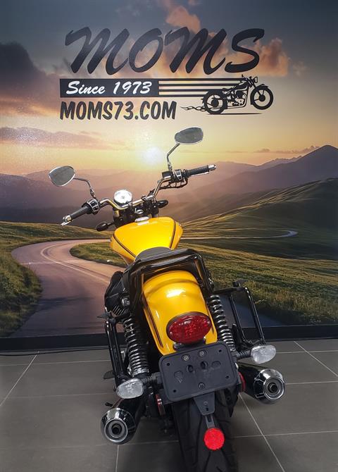 2017 Moto Guzzi V9 Roamer in Enfield, Connecticut - Photo 7