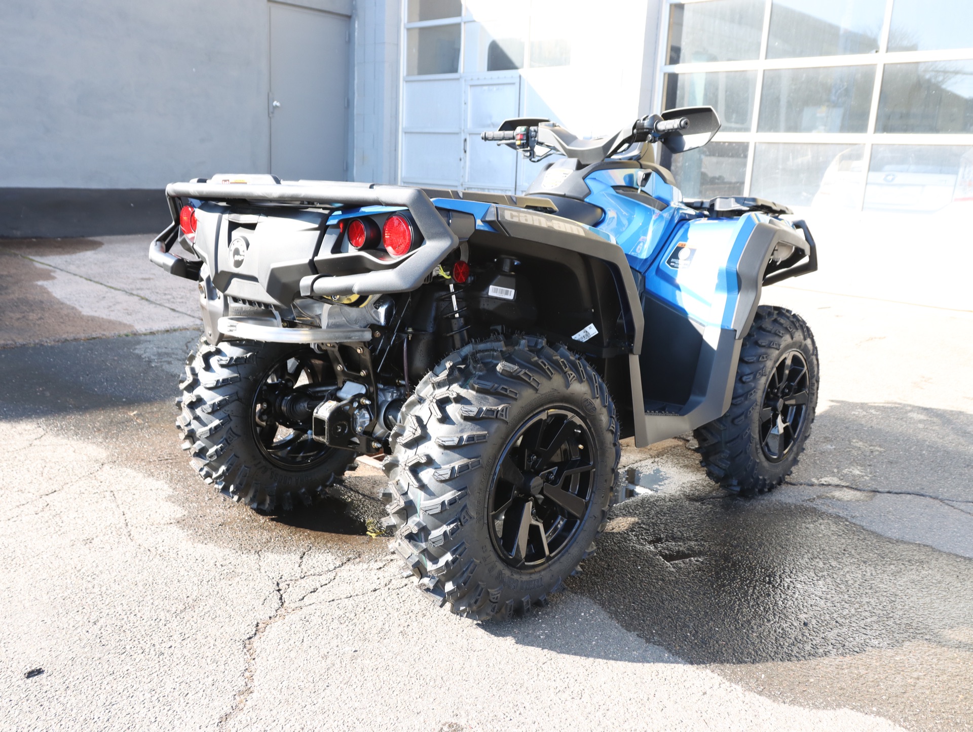 2022 Can-Am Outlander XT 650 in Enfield, Connecticut - Photo 3