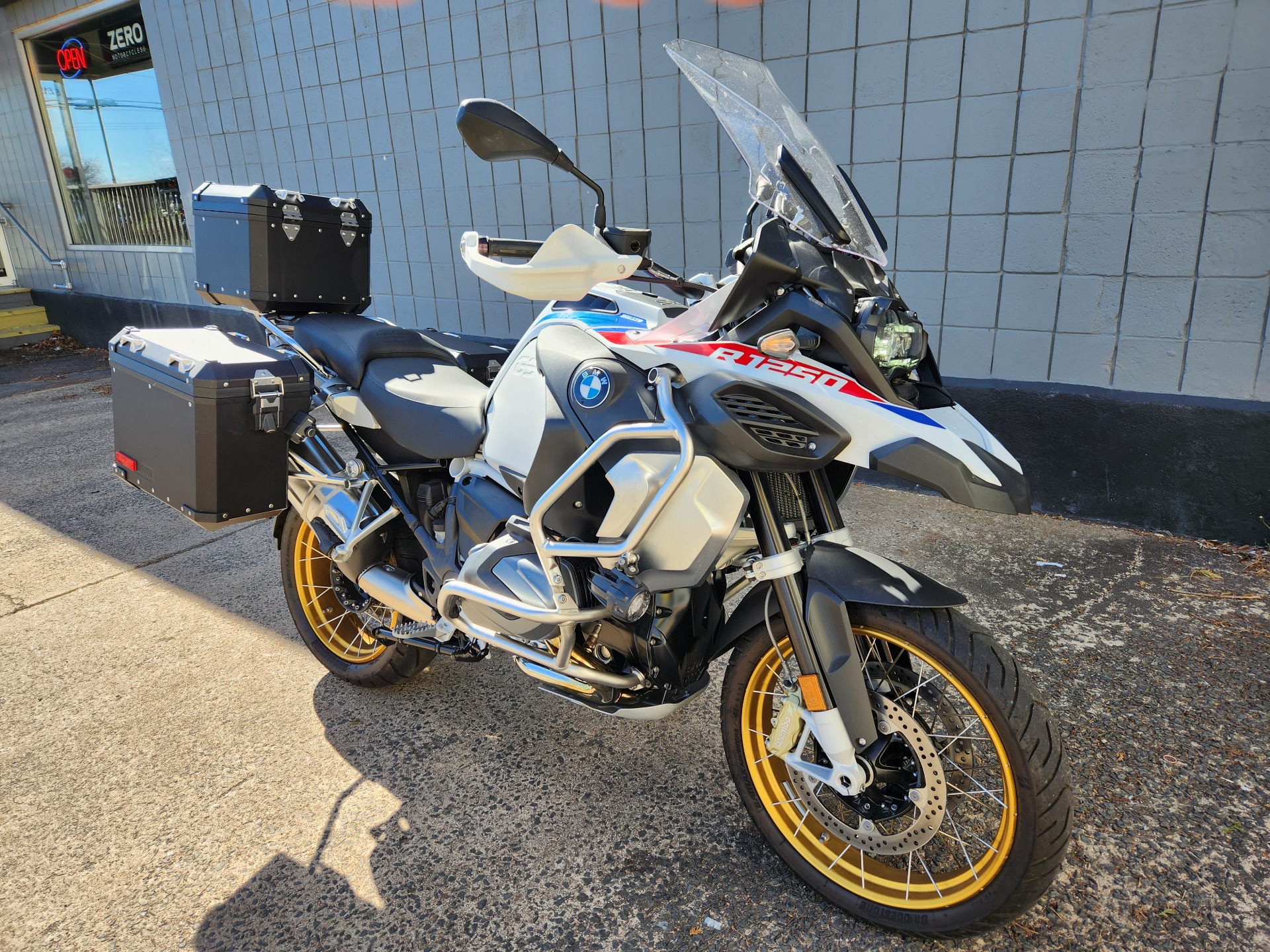 2022 BMW R 1250 GS Adventure in Enfield, Connecticut - Photo 2
