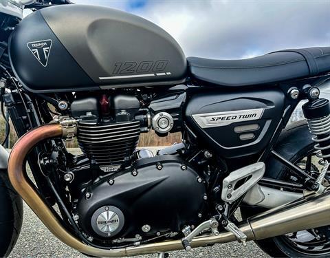 2024 Triumph Speed Twin 1200 in Enfield, Connecticut - Photo 32