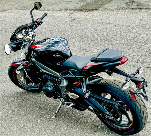 2021 Triumph Street Triple R in Enfield, Connecticut - Photo 17