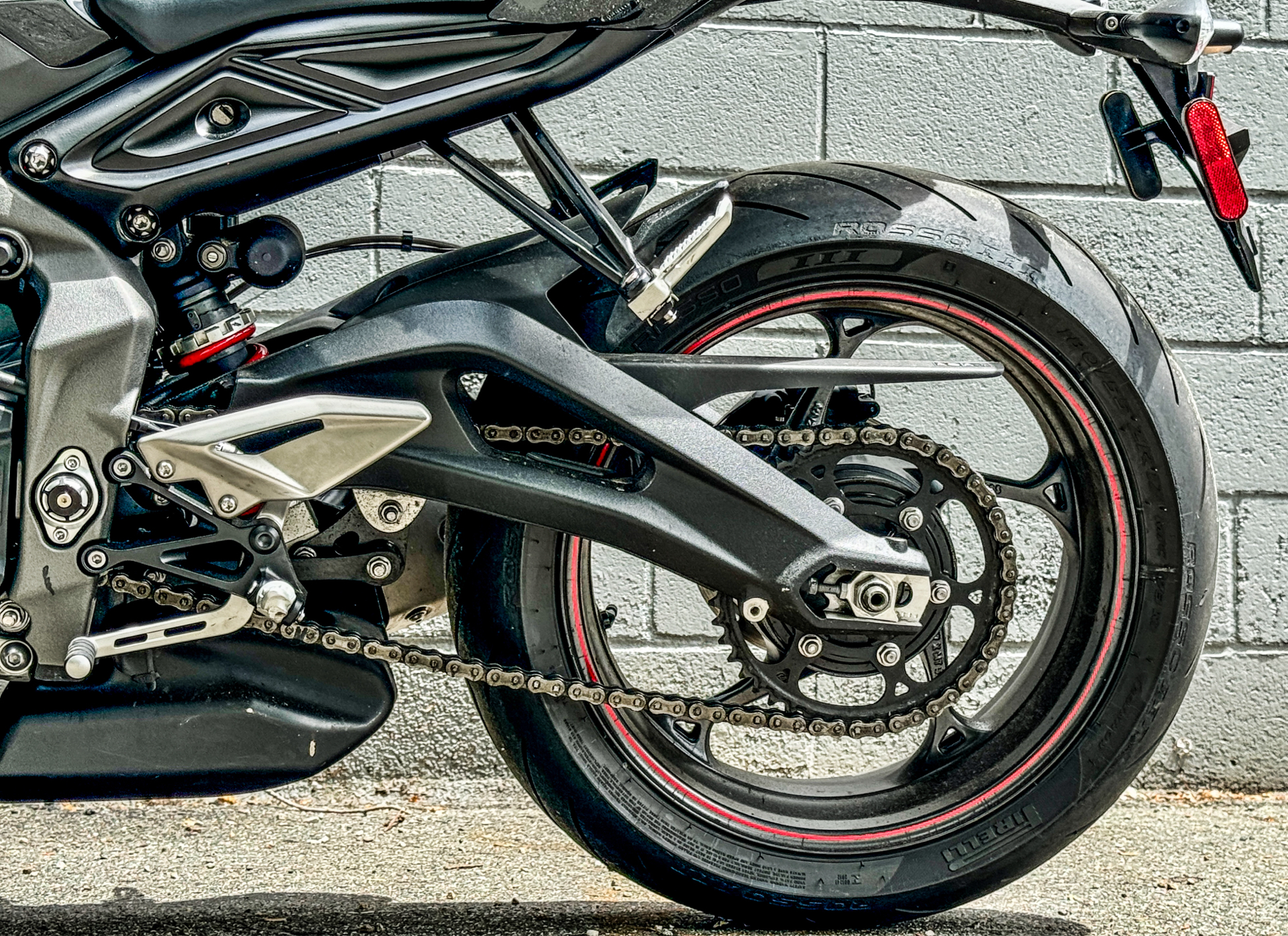 2021 Triumph Street Triple R in Enfield, Connecticut - Photo 18