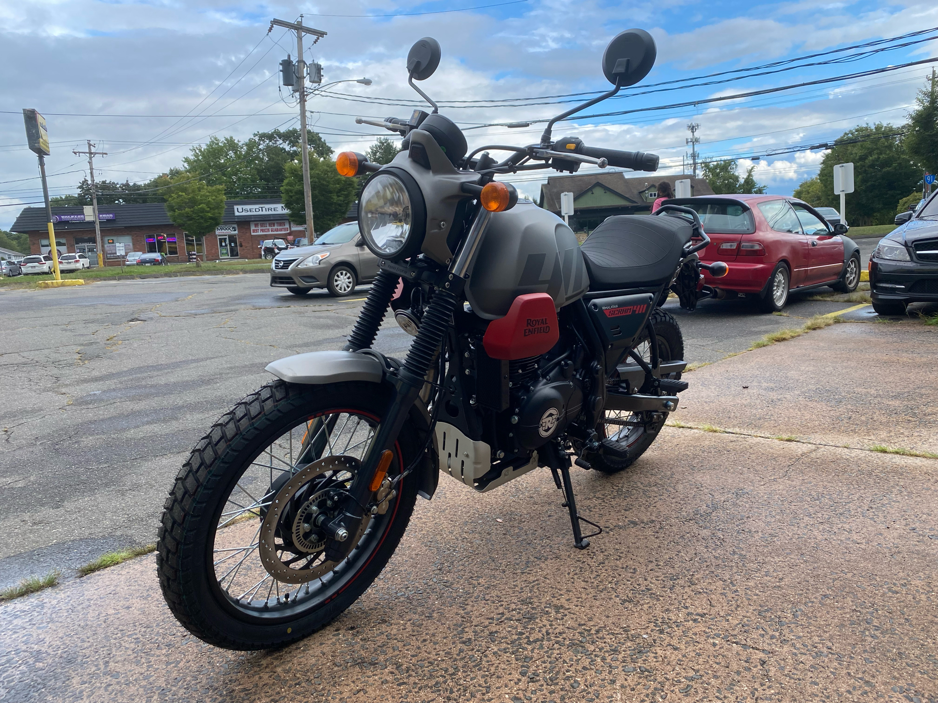 2023 Royal Enfield Scram 411 in Enfield, Connecticut - Photo 4