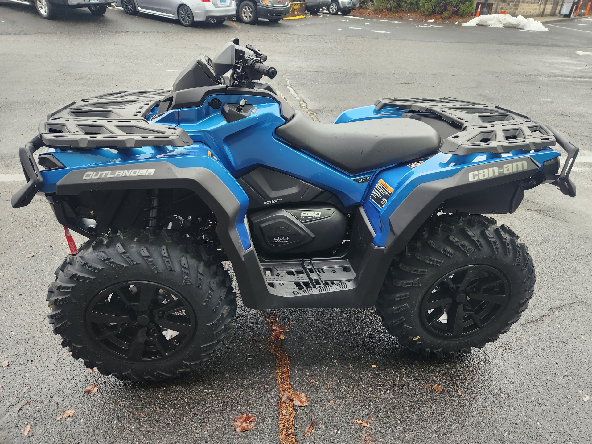 2023 Can-Am Outlander XT 850 in Enfield, Connecticut - Photo 5