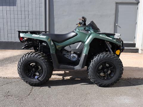 2022 Can-Am Outlander DPS 450 in Enfield, Connecticut - Photo 2