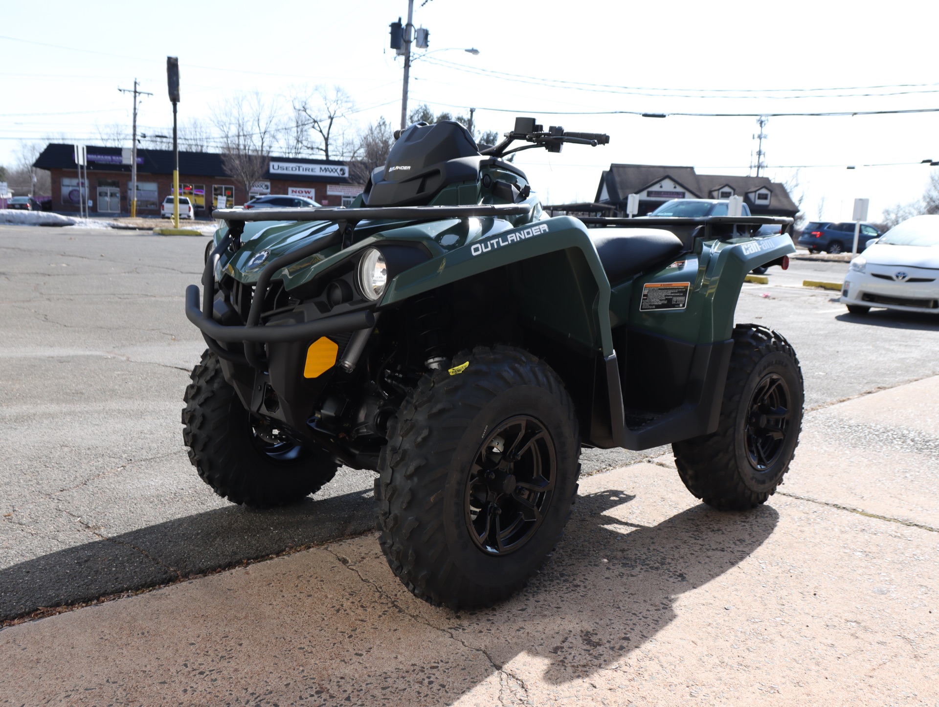 2022 Can-Am Outlander DPS 450 in Enfield, Connecticut - Photo 7