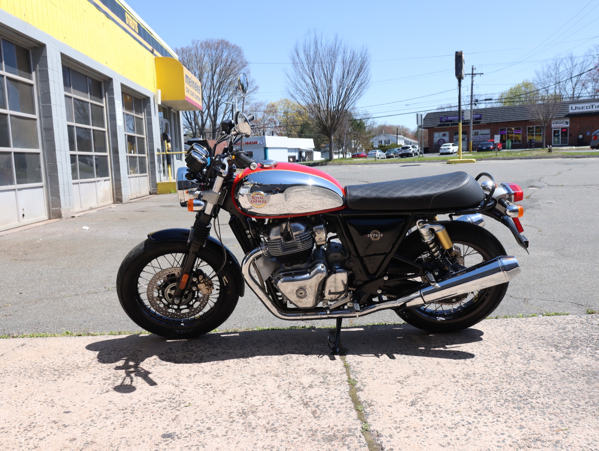2022 Royal Enfield INT650 in Enfield, Connecticut - Photo 6