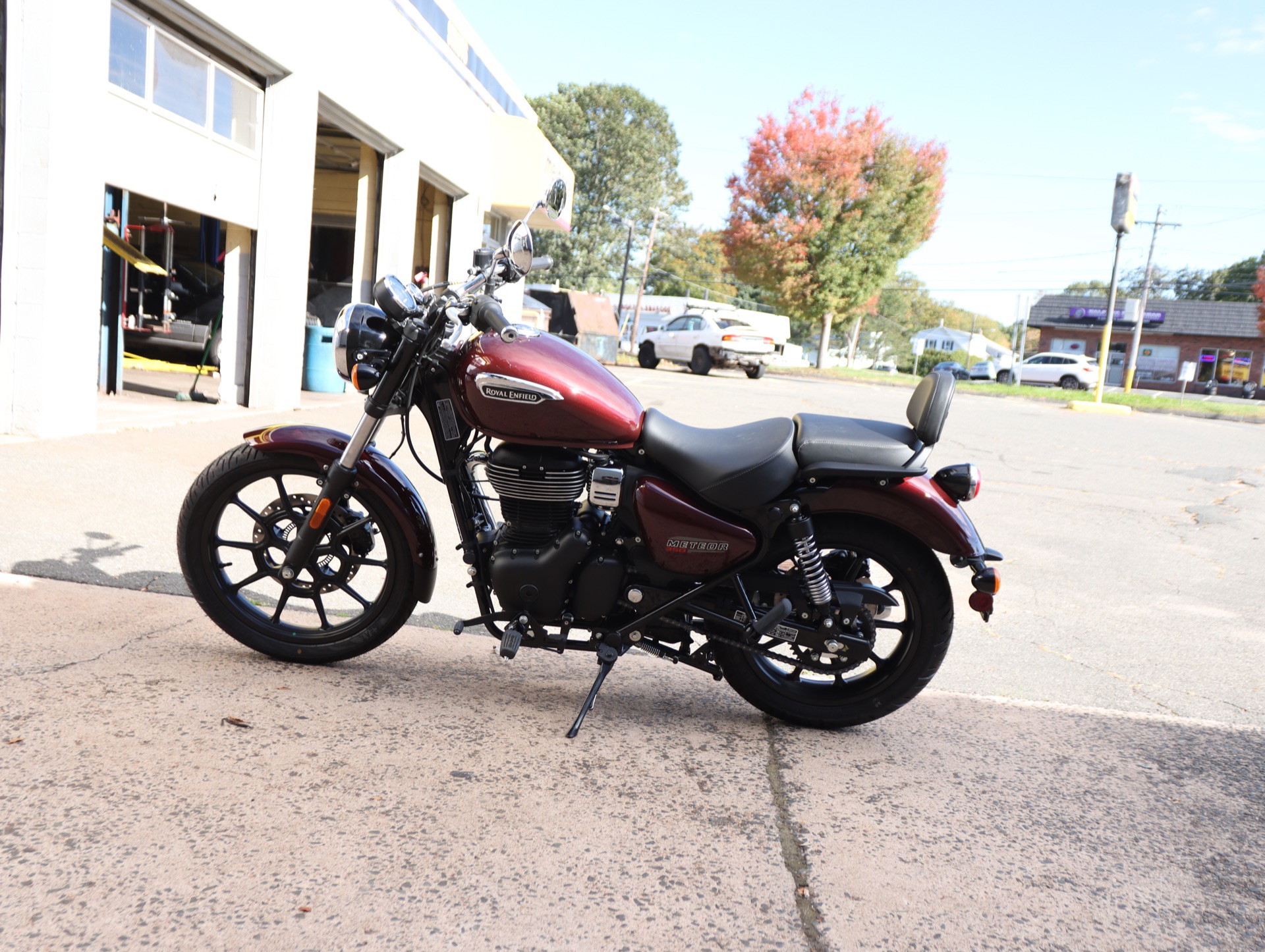 2022 Royal Enfield Meteor 350 in Enfield, Connecticut - Photo 6