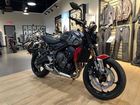 2023 Triumph Trident 660 in Enfield, Connecticut - Photo 38