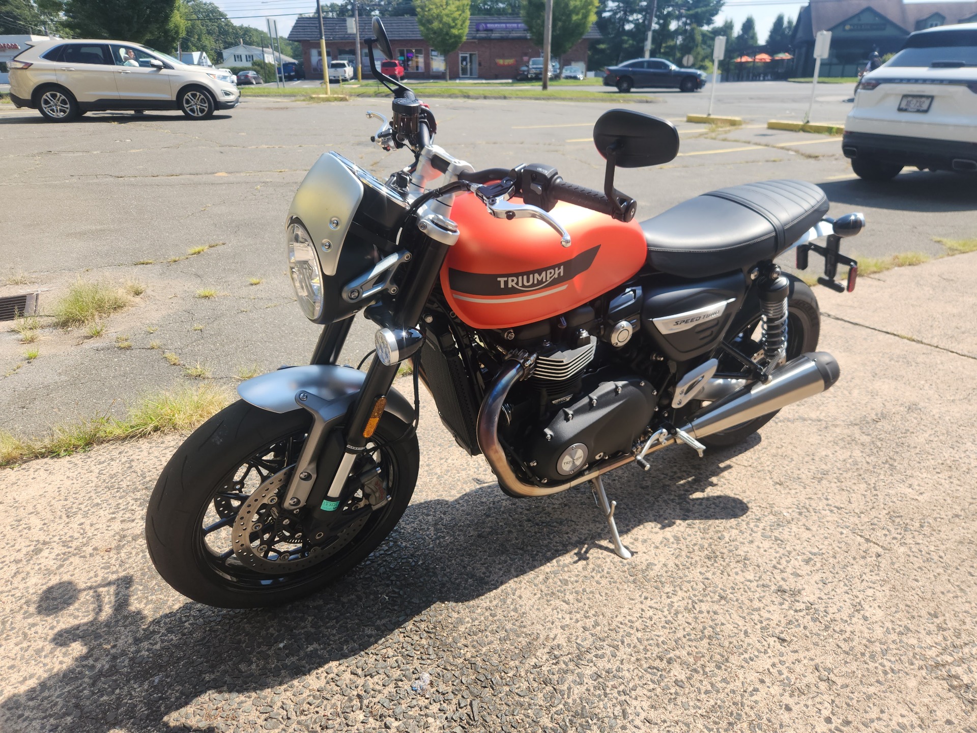 2023 Triumph Speed Twin 1200 in Enfield, Connecticut - Photo 4