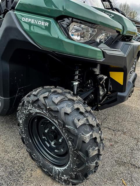 2023 Can-Am Defender MAX HD7 in Enfield, Connecticut - Photo 6