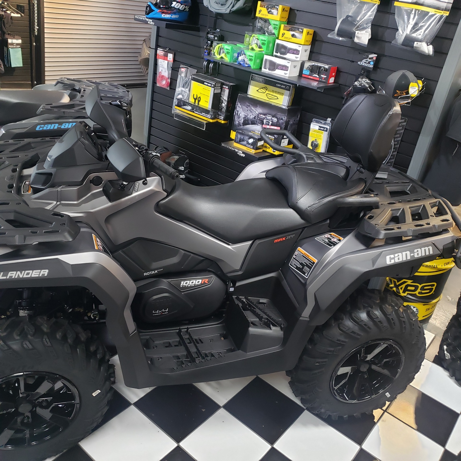 2024 Can-Am Outlander MAX XT 1000R in Enfield, Connecticut - Photo 6