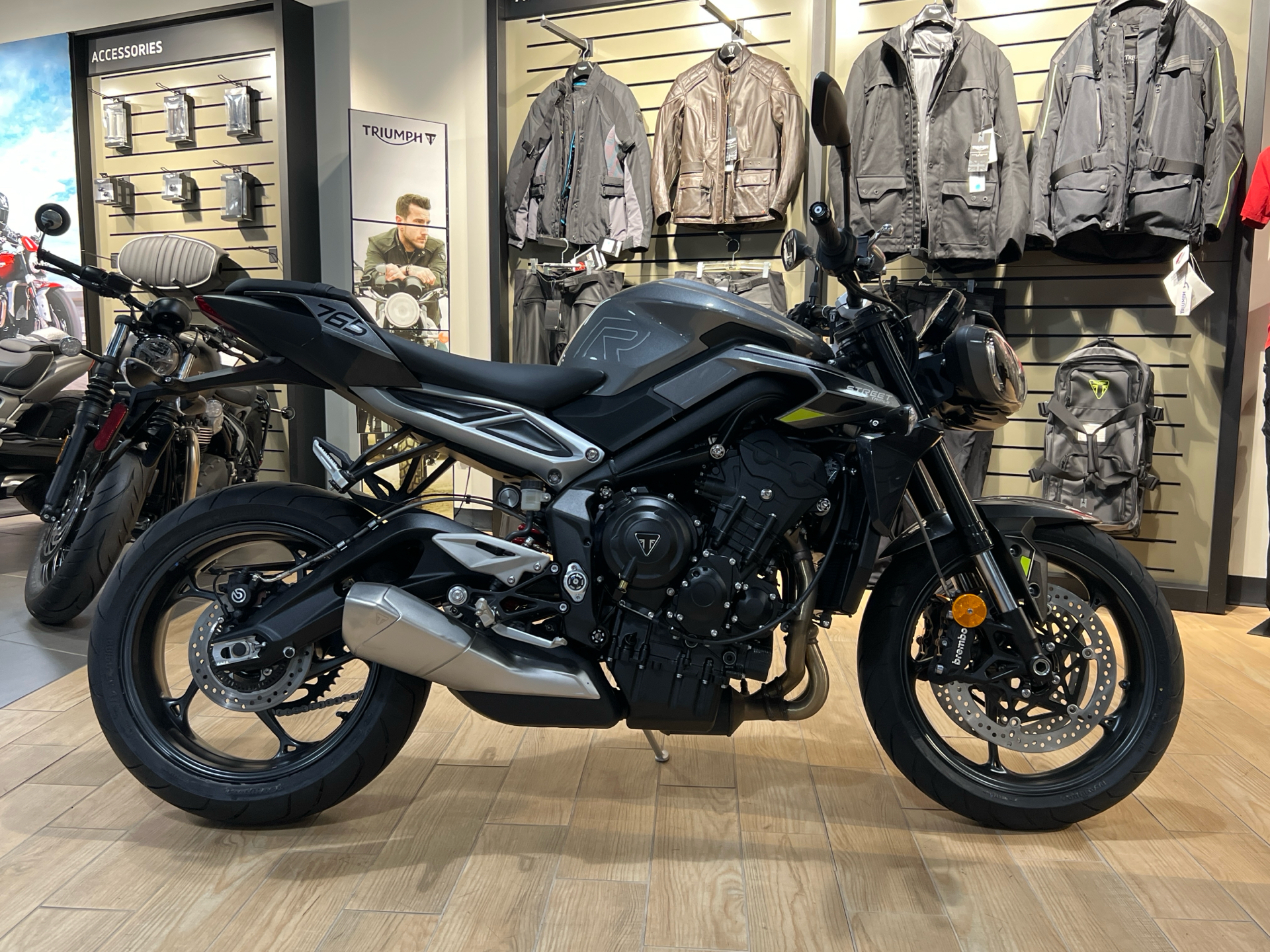 2024 Triumph Street Triple 765 R in Enfield, Connecticut - Photo 3