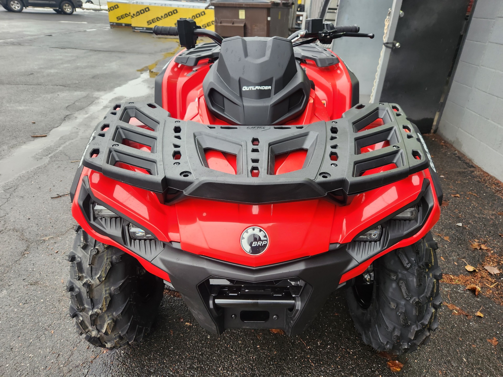 2023 Can-Am OUTLANDER 850 in Enfield, Connecticut - Photo 3