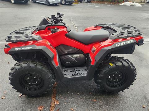 2023 Can-Am OUTLANDER 850 in Enfield, Connecticut - Photo 5