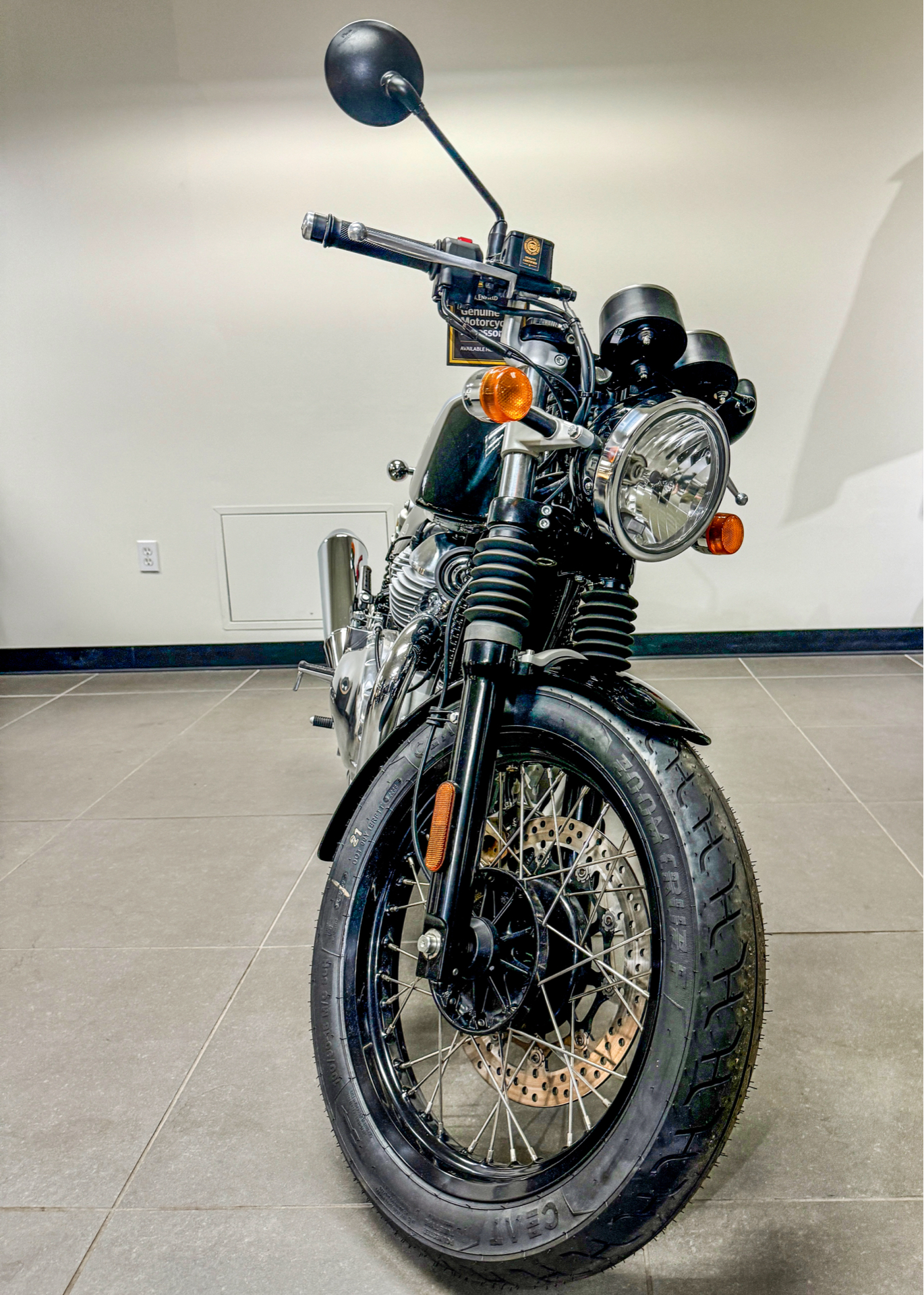 2023 Royal Enfield Continental GT 650 in Enfield, Connecticut - Photo 6