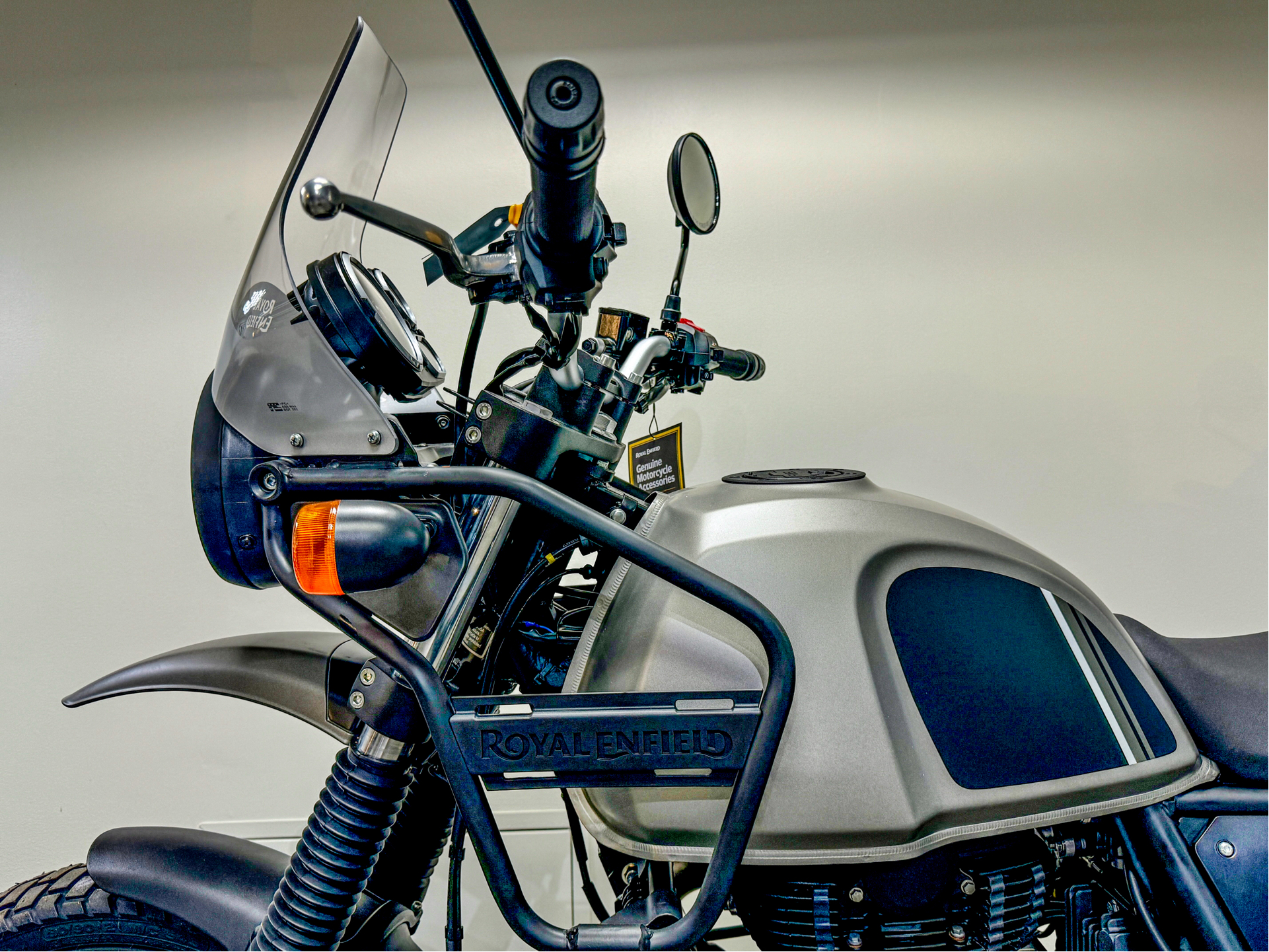 2023 Royal Enfield Himalayan in Enfield, Connecticut - Photo 30