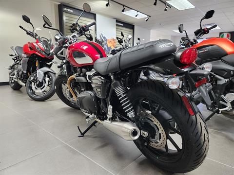 2023 Triumph Speed Twin 900 Chrome Edition in Enfield, Connecticut - Photo 6